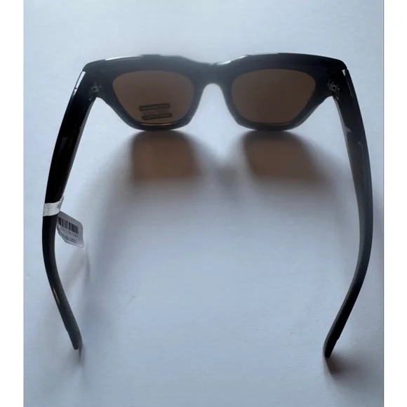 Free People Sunglasses NWT Brown with Gold Accents - Picture 2 of 5